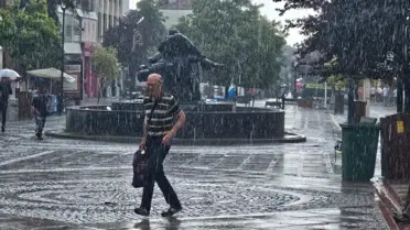 Edirne'de Yarın Güçlü Sağanak Bekleniyor: Meteoroloji Uyarısı