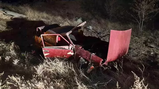 Konya’da Kontrolden Çıkan Otomobil Araziye Devrildi, 1 Kişi Yaralandı