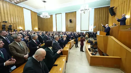 Dervişoğlu, Bahçeli'nin Öcalan Açıklamasını ve Deprem Politikalarını Sertçe Eleştirdi