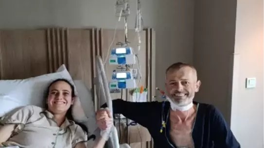 Bursa’da Doktor Adayı Kızının Karaciğeriyle Babasına Hayat Kurtardı