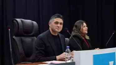 Aliağa Belediye Meclisi'nde Geçmiş Dönem Spor İsimlerine Anma Kararı