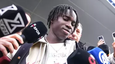 Renato Nhaga, Galatasaray'ın Transfer Masasına İstanbul'da Adım Attı