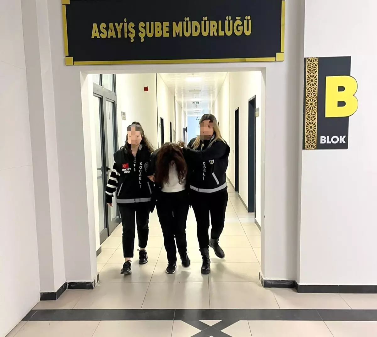 Kocaeli'de aldatma tartışması sonrası tutuklu kadın