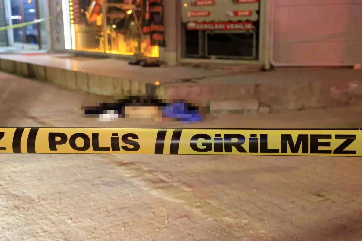 Hatay’da Genç Baba 5. Kat Balkonundan Atladı