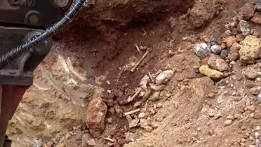 Antalya Muratpaşa’da Belediye Kazısında Kemik Parçaları Bulundu