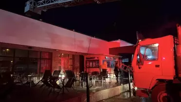 Bolu'da TEM Otoyolu'ndaki Dinlenme Tesisinde Elektrik Kaynaklı Yangın Söndürüldü