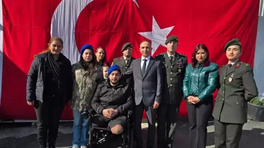 Deprem Sonrası Beliz Aydın ve Albay Çelik'in Umut Dolu Buluşması