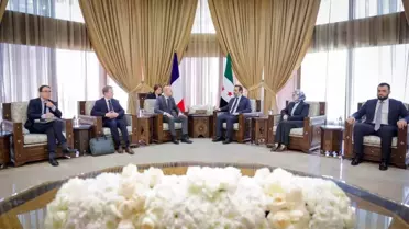 Şam’da Suriye ve Fransa Dışişleri Bakanları İkili Görüşme Gerçekleştirdi