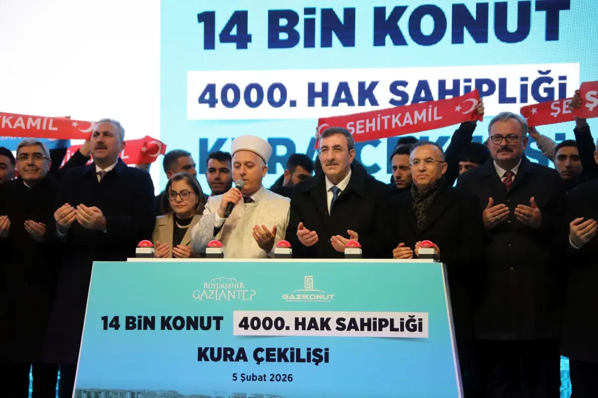 Cevdet Yılmaz: Deprem Yeniden Yapılanma İçin 90 Milyar Dolar Kaynağı Ayrıldı