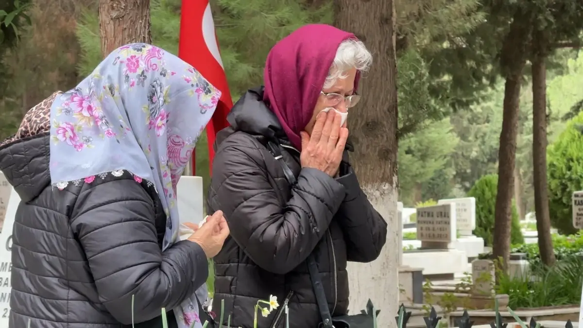 Binbaşı Murat Kemal Yetişen, Evlilik Yıl Dönümünde Şehit Oldu; Mezarı Başında Anma Töreni