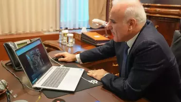 Diyarbakır Valisi Murat Zorluoğlu, Anadolu Ajansı’nın ‘Yılın Kareleri’ Oylamasına Katıldı