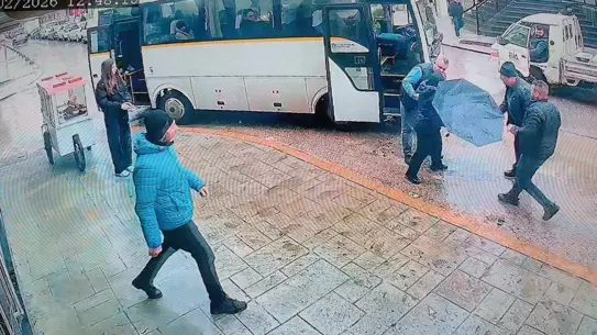 Minibüsün çarpışma anı