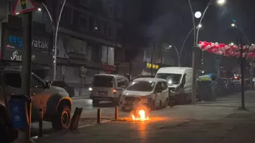 Sultangazi'de Yer Altı Elektrik Kablosu Patlaması ve Yangınla Mücadele