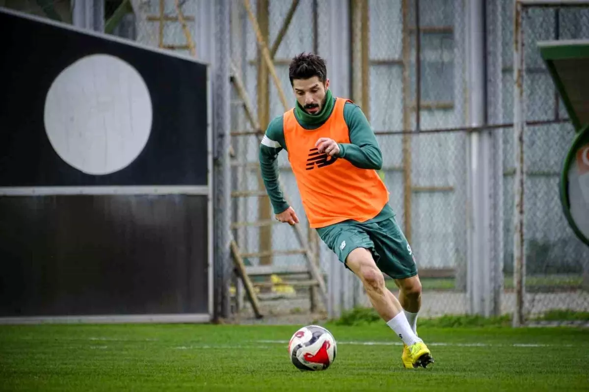 Bursaspor, Isparta 32 Spor Maçına Hazırlıklarını Hızlandırıyor