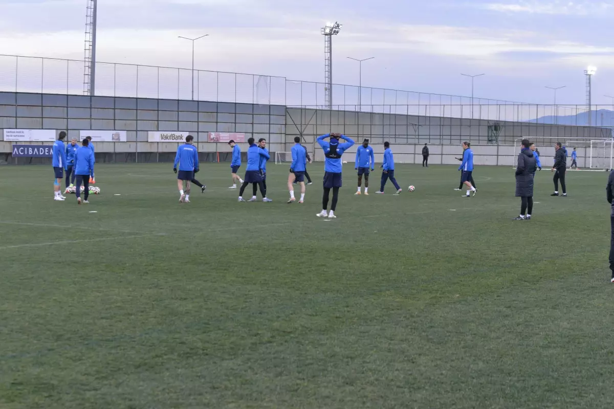 Rizespor, Galatasaray Maçına Son Hazırlıklarını Tamamladı