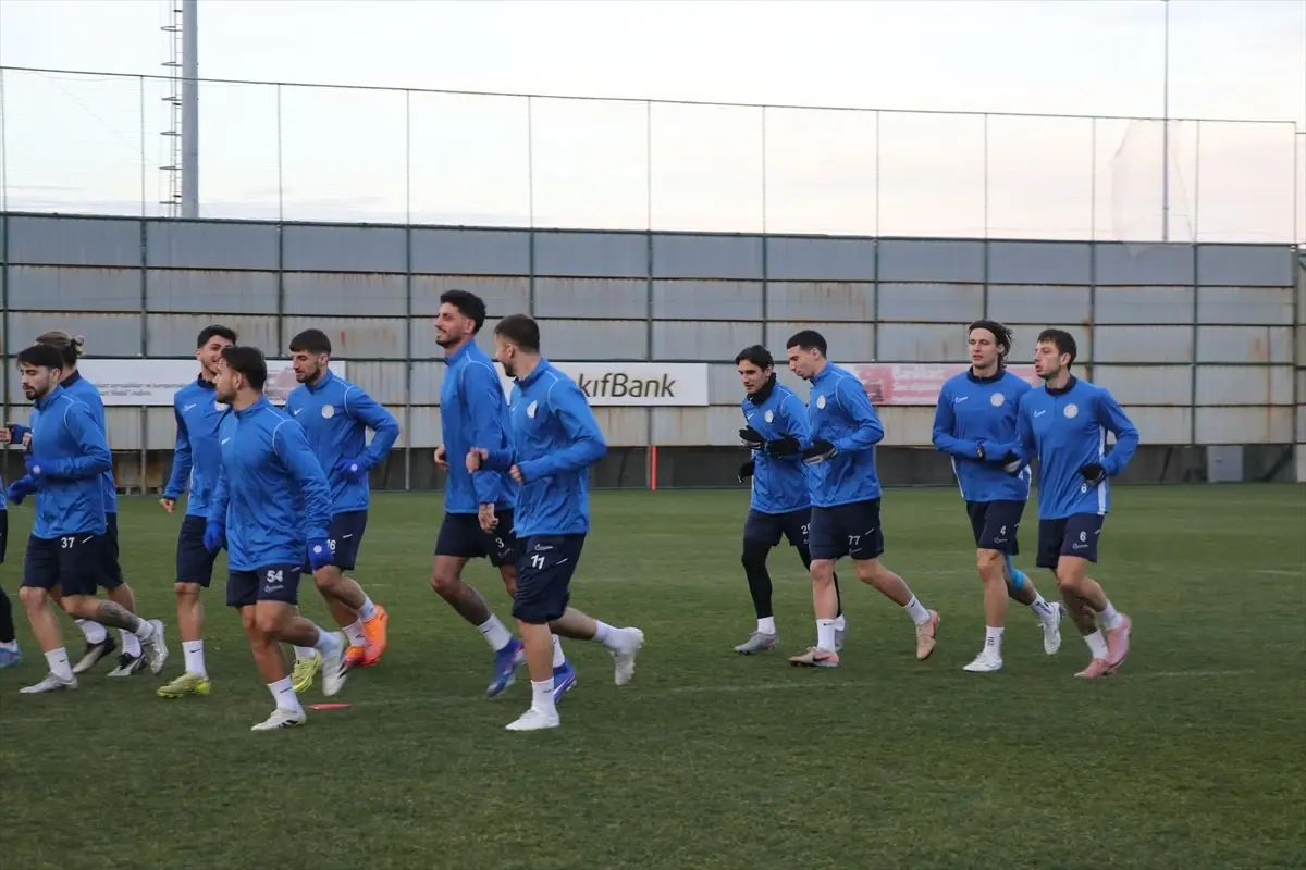 Caykur Rizespor, Galatasaray Karşısında Ev Sahibi Avantajını Kullanmak İstiyor