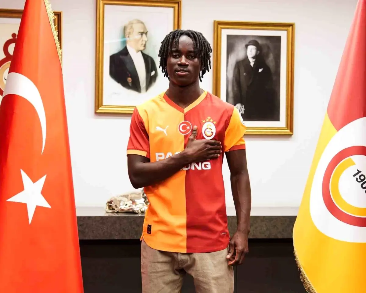Galatasaray, Gine-Bissau'nun Parlayan Genç Yeteneği Renato Nhaga’yı Kadrosuna Kattı