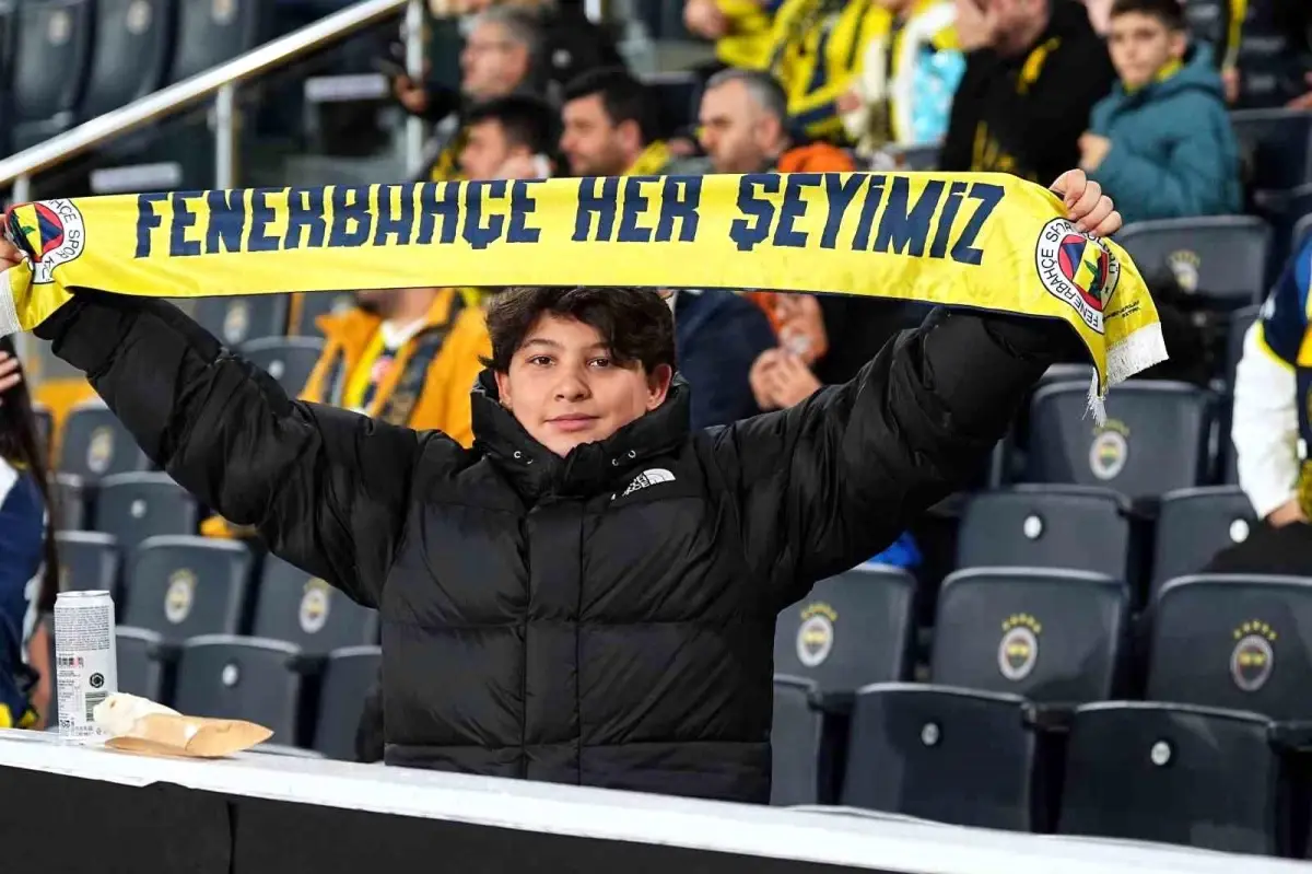 Fenerbahçe, Ziraat Türkiye Kupası'nda Erzurumspor'u 3-1 Mağlup Etti