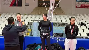 Şampiyonada yarışan Bilecikli kick boksçular