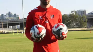 Karşıyaka’nın Moral Kaynağı: Erhan ve Mücahit Takıma Dönüyor