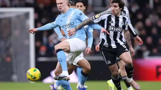 Manchester City, Newcastle United'ı 3-1 Yenerek Lig Kupası Finaline Çıktı