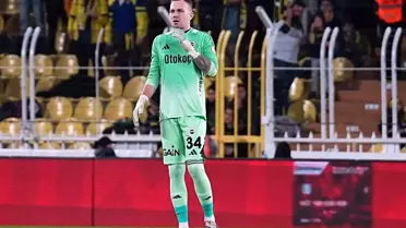 Mert Günok, 3.905 Gün Sonra Kadıköy'de Fenerbahçe Kalesini Tekrar Koruyor