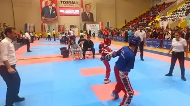 Kick Boks müsabakasından bir an