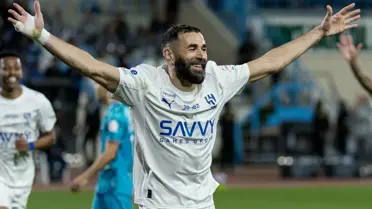 Benzema, Al Hilal’de İlk Maçında Üç Golle Fırtına Estirdi