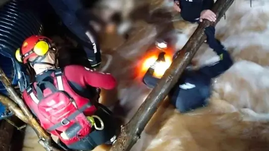 Marmaris'te Sel Felaketi: Araçla Dereden Geçmeye Çalışan Sürücü Hayatını Kaybetti