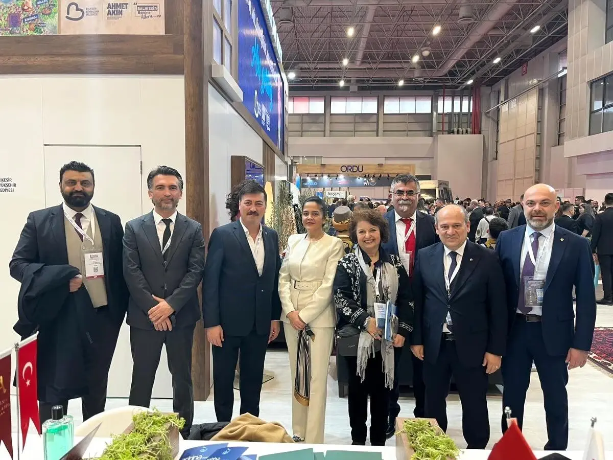 EMITT Fuarı Edremit’te Açıldı: 109 Ülkeden 656 Katılımcıyla Ticaretin Yeni Rotası