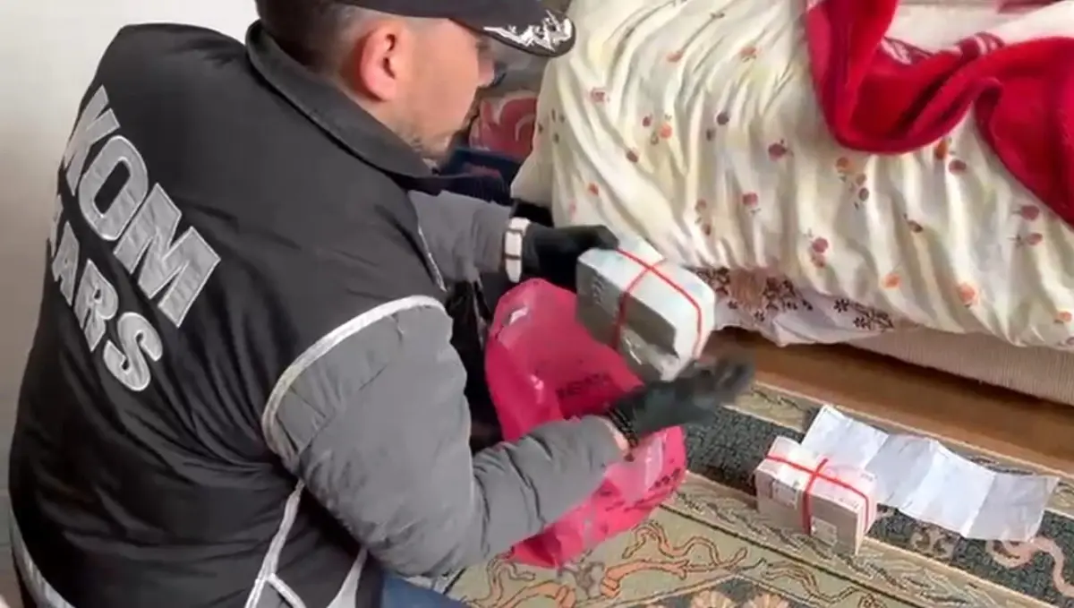 Kars’ta 1.4 Milyon TL’lik Tefecilik Şebekesi Çökertildi