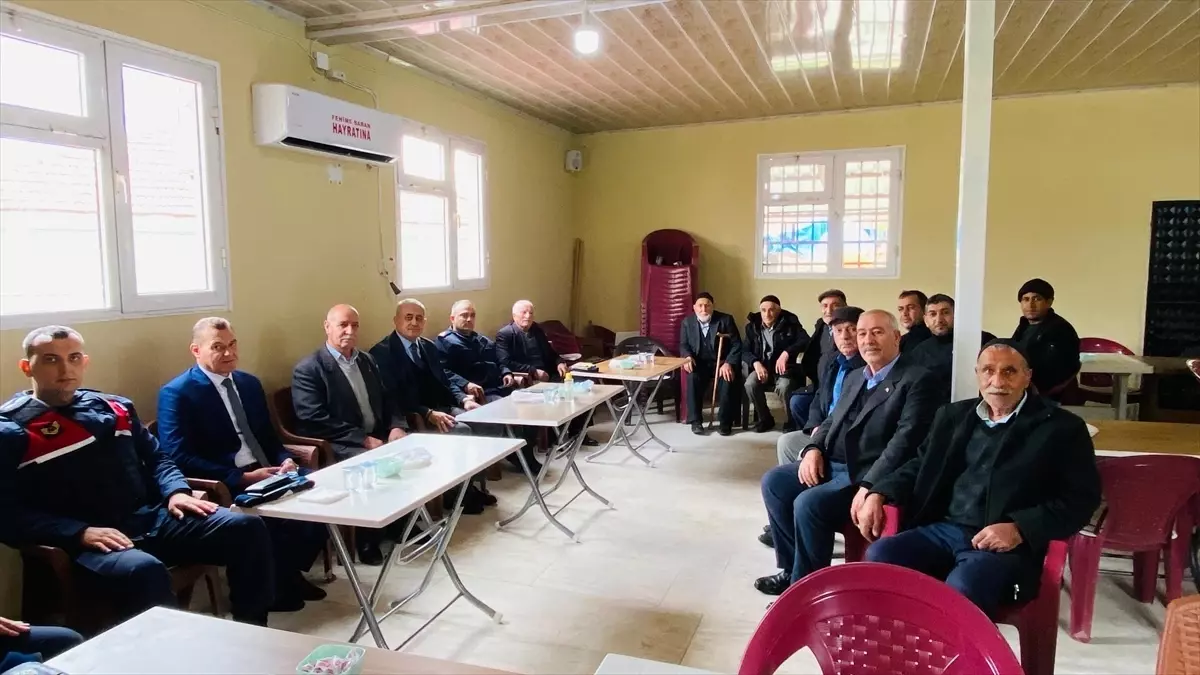 Alaşehir Kaymakamı Güngör, Mahallelerde Vatandaşlarla Buluştu