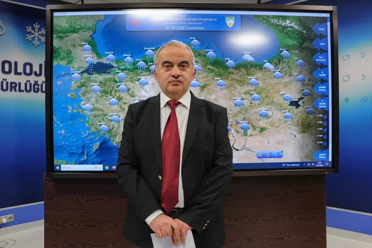 Hafta Sonu Türkiye'yi Yağış ve Kar Bekliyor: Batıda Yağmur, Doğuda Kar Yağışı