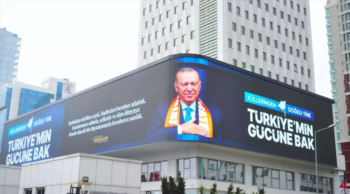 Kahramanmaraş'ta Depremden 3 Yıl Sonra Yeniden İnşa Süreci Görsel Şölenle Tanıtıldı