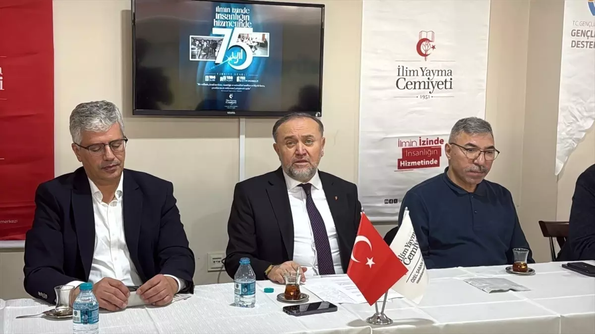 İlim Yayma Cemiyeti Çorlu Şubesi 75. Yıl Dönümünü Coşkulu Bir Basın Toplantısıyla Kutladı