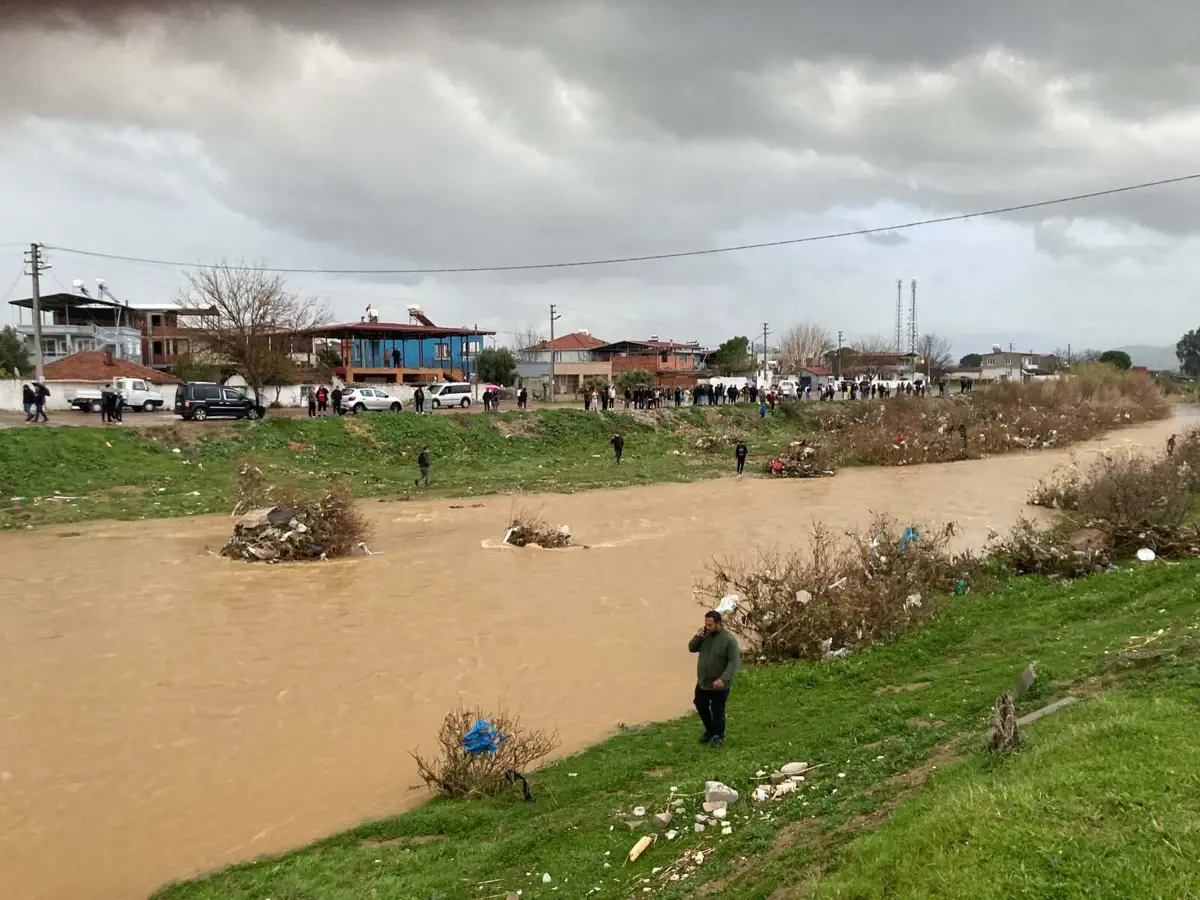 İzmir Torbalı’da 9 Yaşındaki Kız Çocuğu Derede Kayıp: Arama Çalışmaları Başladı