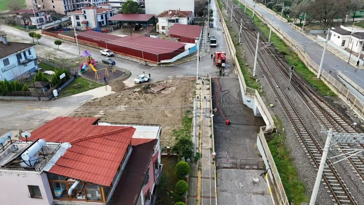Torbalı’da Şiddetli Sağanak Sonrası Alt Geçitte Yaşanan Trajik Olay