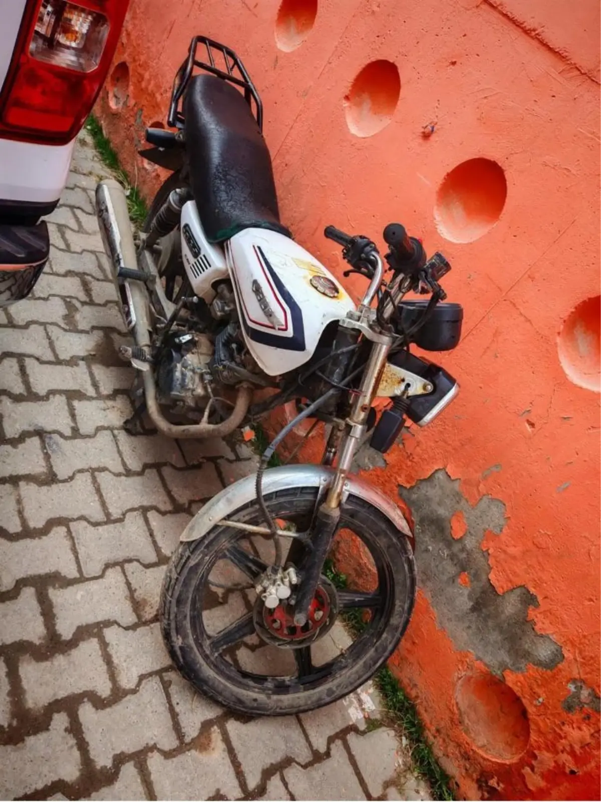 Batman’da Maskeli Şüpheliler Yakalandı: Altın Çalan İki Kişi Tutuklandı