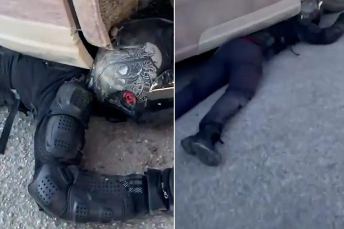 TIR çarpması sonrası motosikletçi kurtulma anı