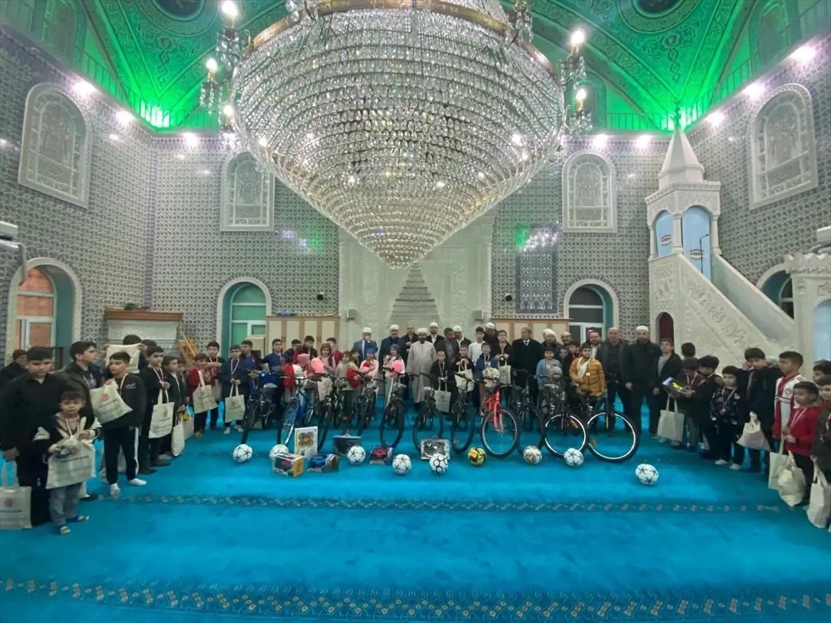 Trabzon’da “Namazını Kıl, Etkinliklere Katıl” Projesi Çocuklara Mutlu Anlar Sağladı