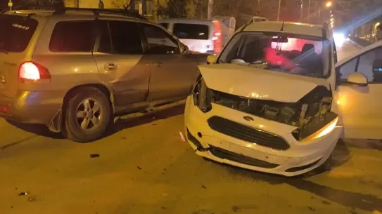 Kazada Hasar Görmüş Araçlar