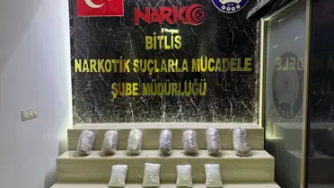 Ele geçirilen uyuşturucu paketleri
