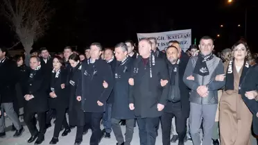 Adıyaman’da Deprem Anısına Binlerce Katılımlı Sessiz Yürüyüş Gerçekleştirildi