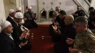 Habib-i Neccar Camisi'nde 6 Şubat Depreminin Üçüncü Yılında Hatim Duası