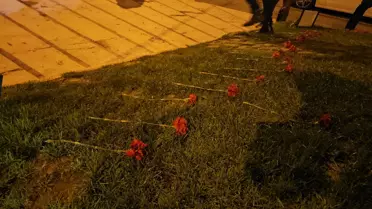 Anma töreninde konuşma yapan yetkililer