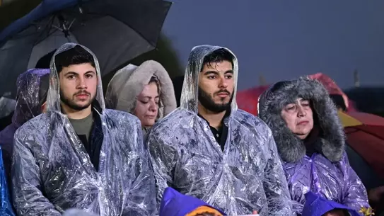 Konserde sahnede Antakya Medeniyetler Korosu