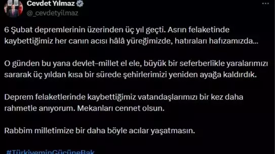 Cevdet Yılmaz, Deprem Şehitlerine Saygı Duruşunda