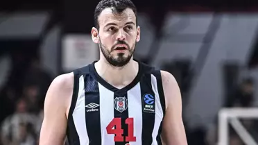 Ante Zizic'in Çılgın Smaçı Potayı Kırdı, 6 Dikişle Maça Çıktı ve Galibiyete İmza Attı