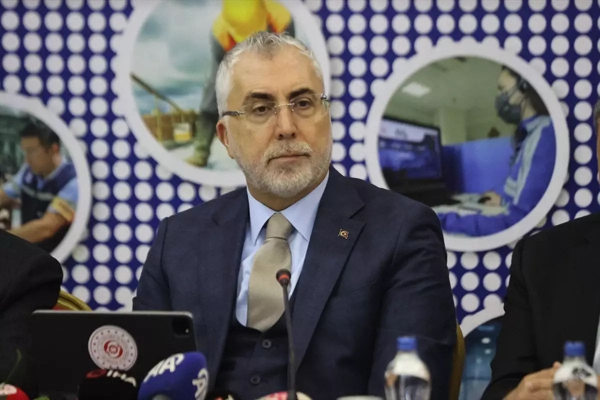 SGK Borç Ödeme Kolaylığı: Bakan Işıkhan'dan Yeni Düzenleme