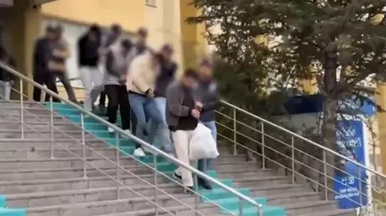 Operasyon sırasında ele geçirilen bahis ekipmanları